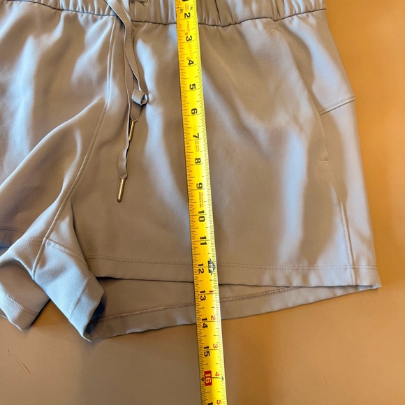 Lululemon Women's Lounge Shorts, Size 12, Blue, Drawstring, Pockets - Picture 5 of 7